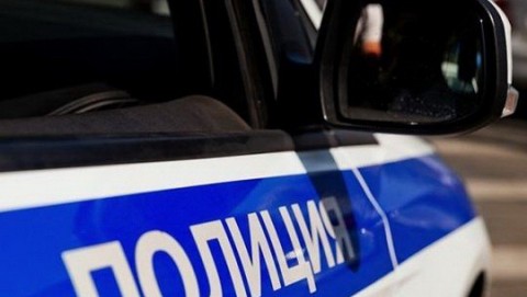 В Заозерске полицейскими задержана подозреваемая в причинении вреда здоровью